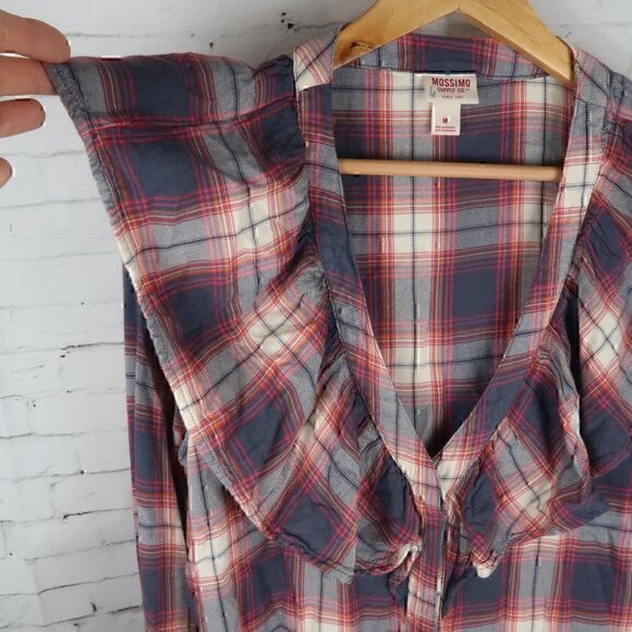 MOSSIMO SUPPLY COMPANY RED BLUE PLAID V NECK RUFFLE LONG SLEEVE BUTTON DOWN TOP - Picture 5 of 9